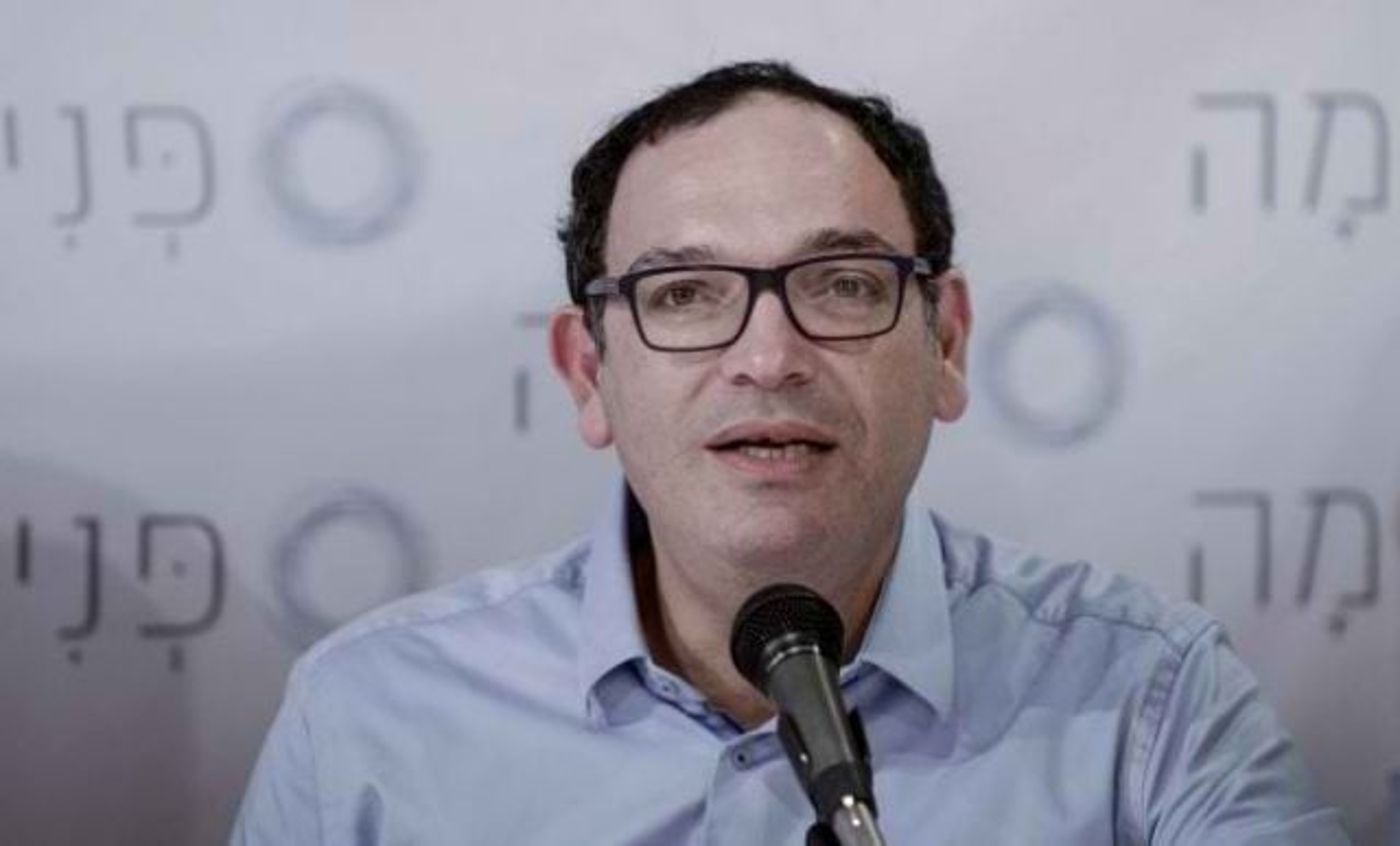 גם שי פירון מבוגרי הסניף