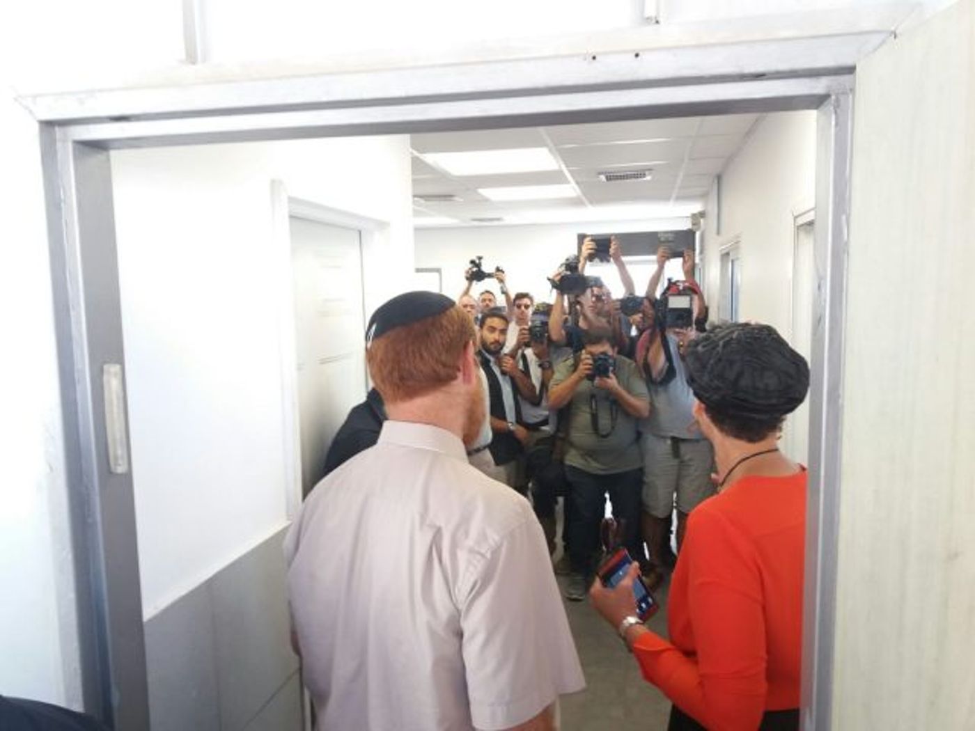 אבסורד: לתיירים מותר לעלות, לח"כים אסור