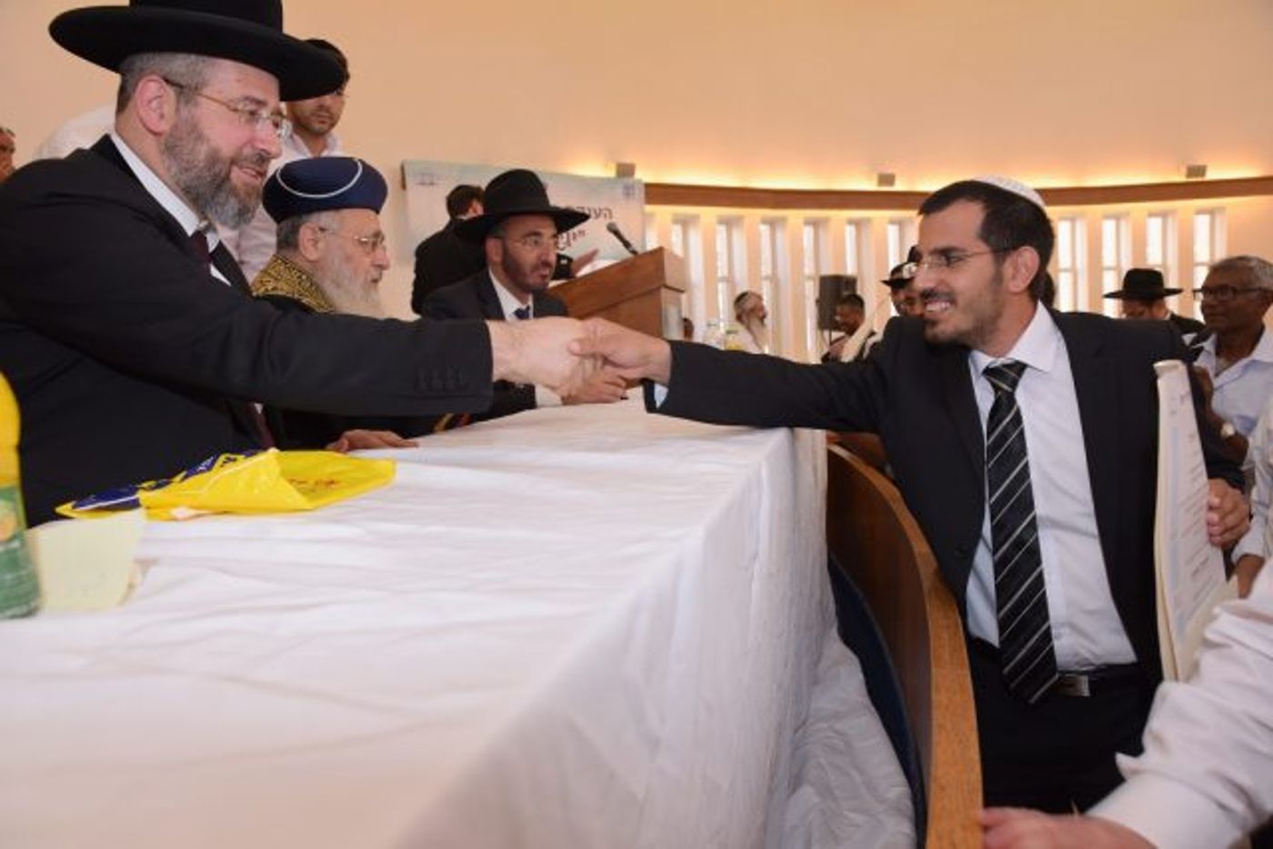 מכירים? עשרות רבנים סרוגים הוסמכו היום לרבנות