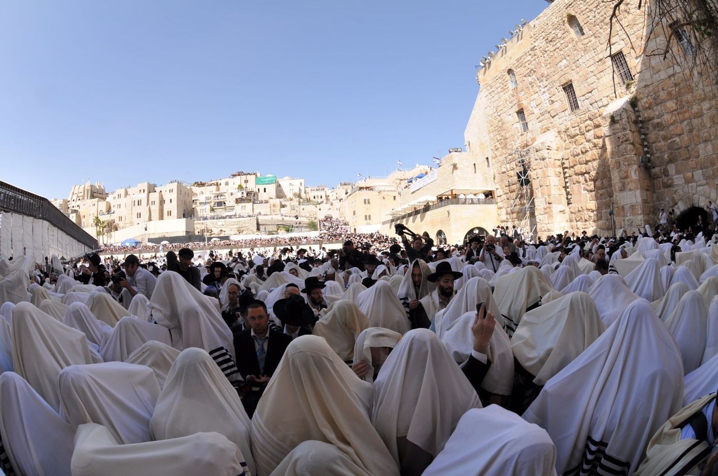 חוה"מ: ברכת כהנים המסורתית בכותל המערבי