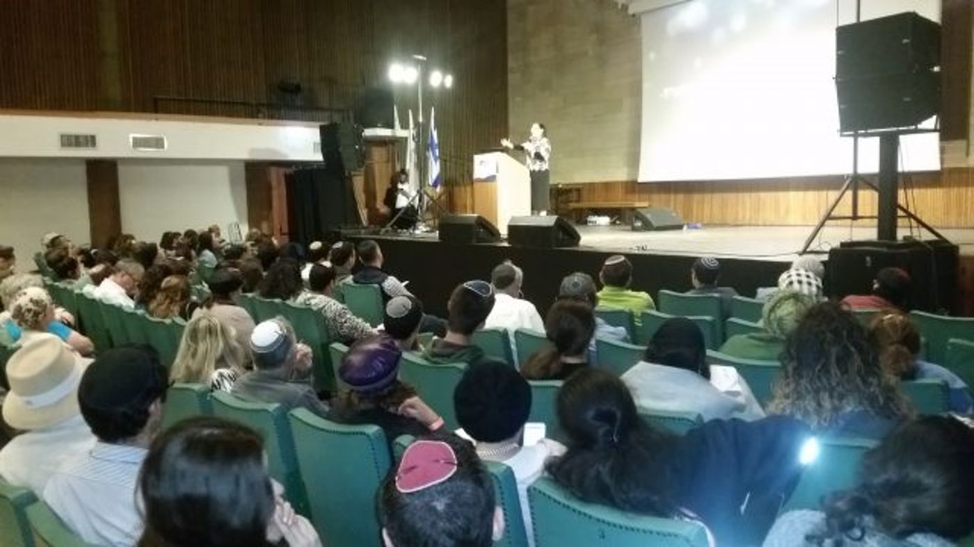 היכל מלא: מעל 1500 משתתפים בליל הושענא רבה