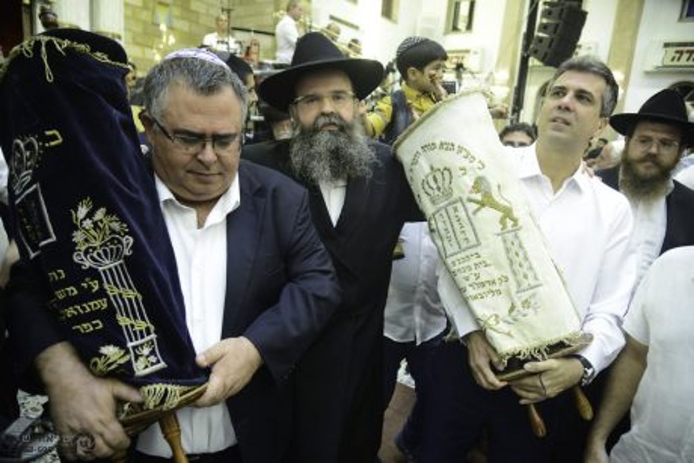 גלריית ענק: הקפות שניות בכפר חב"ד