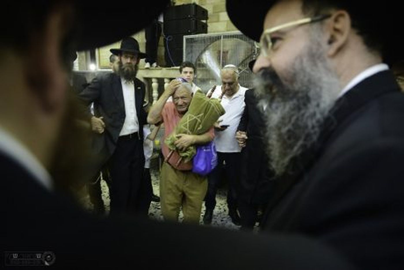 גלריית ענק: הקפות שניות בכפר חב"ד