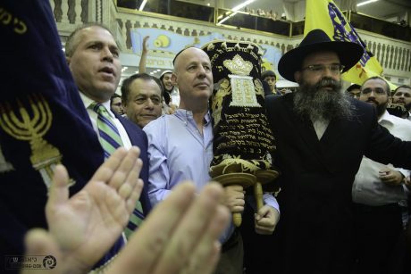 גלריית ענק: הקפות שניות בכפר חב"ד