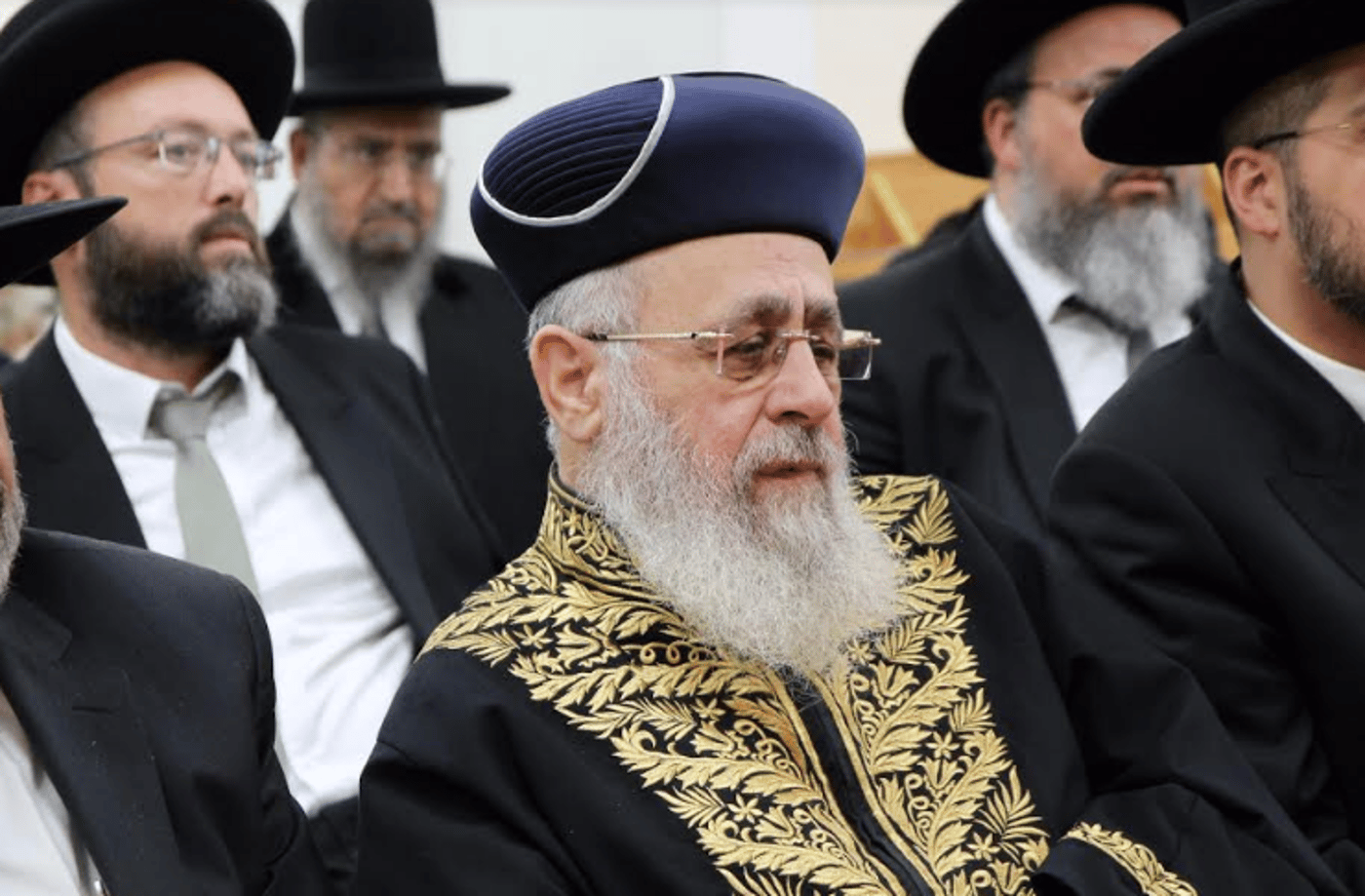 הרב יצחק יוסף לדיינים שפרשו: "אל תתערבו"