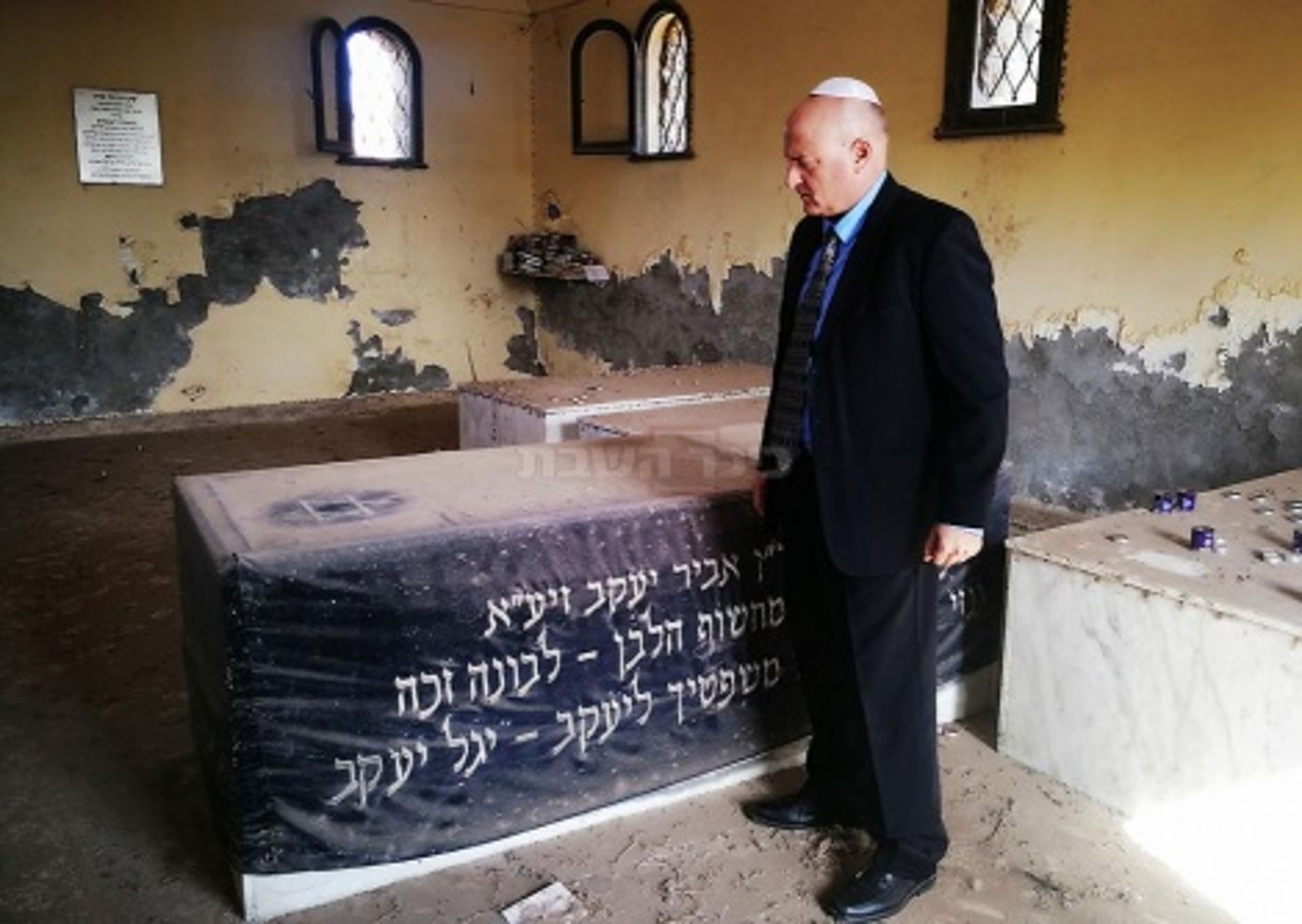 אחרי 6 שנים: השגריר ביקר בקבר רבי יעקב אבוחצירא