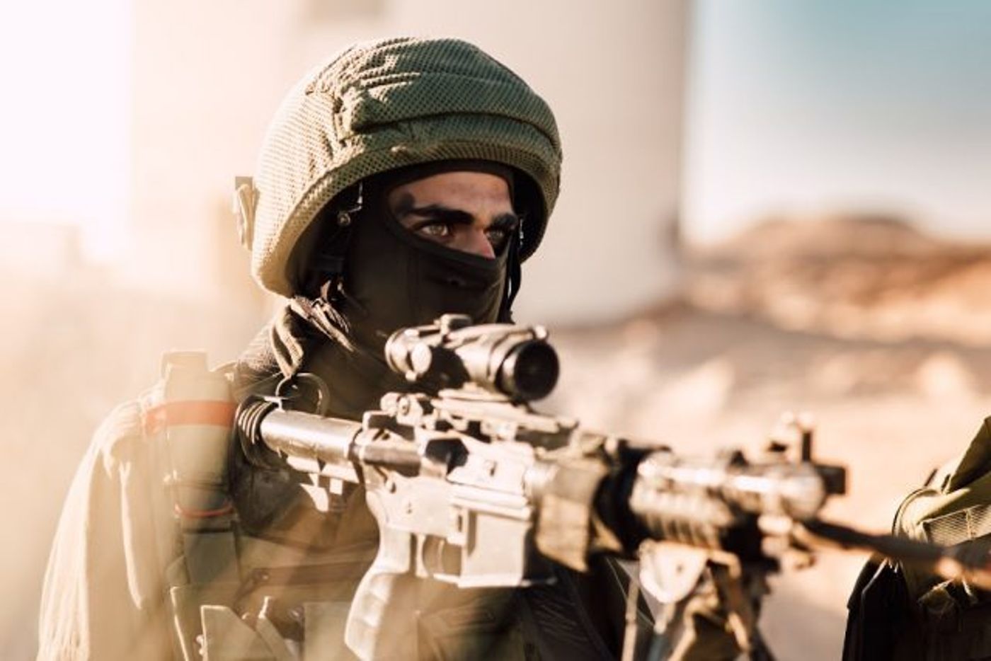 הצלם שתיעד את הפנים היפות של החרדים בצה"ל