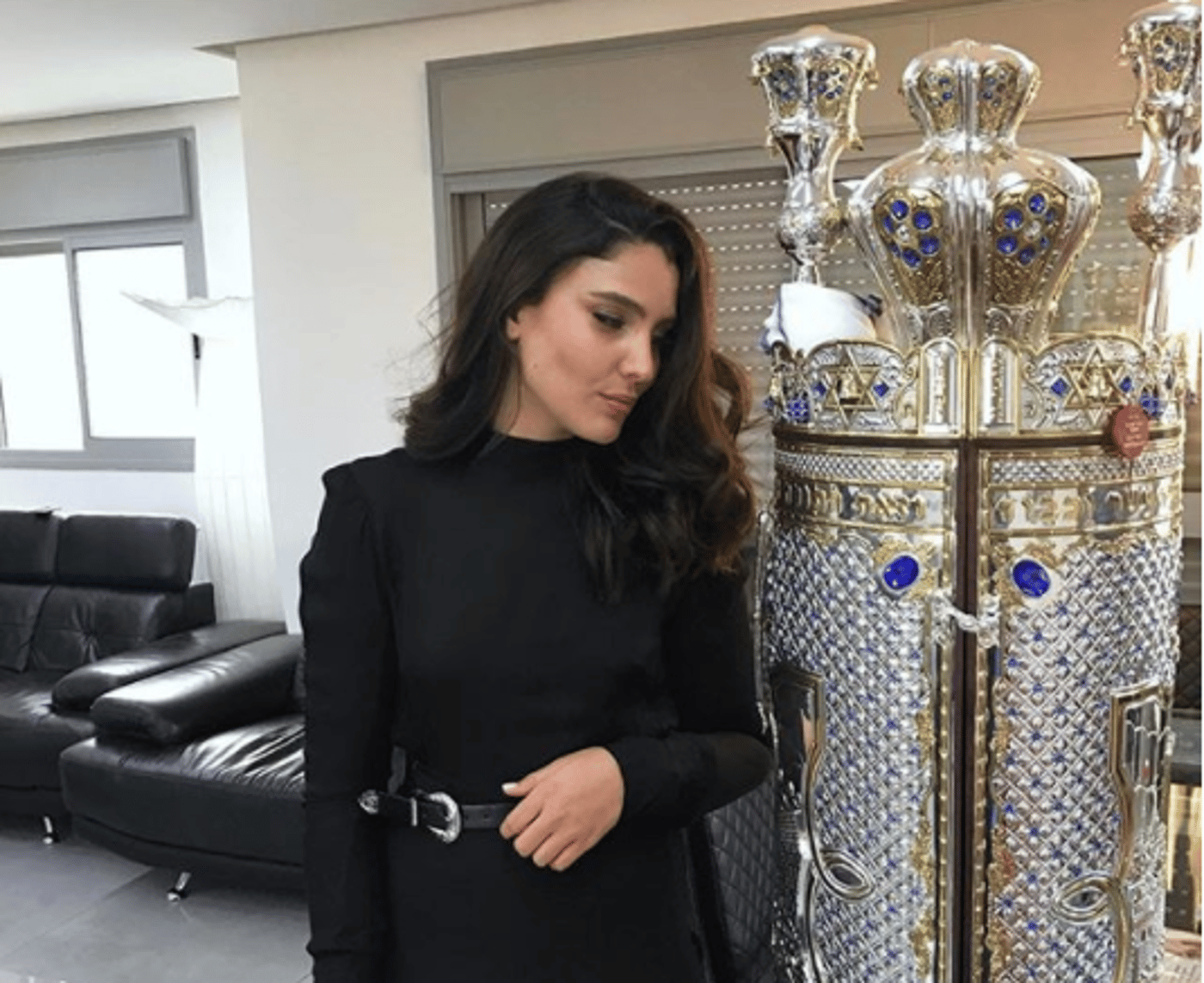 מזל טוב: מלכת היופי המתחזקת התארסה