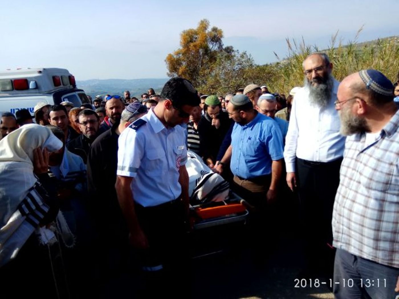 מאות ליוו למנוחות את הרב רזיאל שבח הי"ד