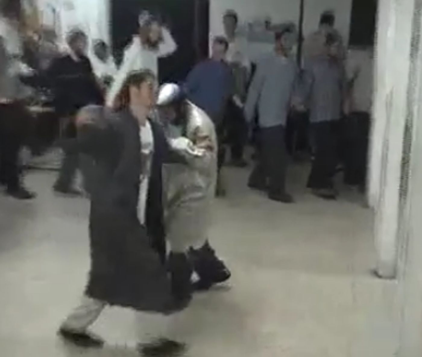 תיעוד מצמרר: שני הנרצחים בריקוד משותף. צפו