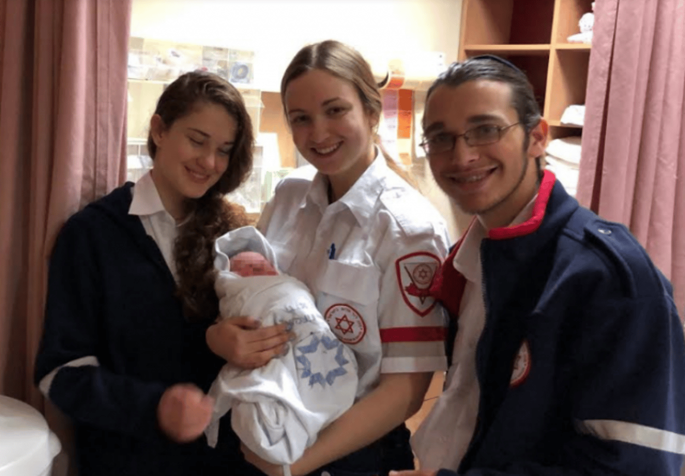 צוות המתנדבים