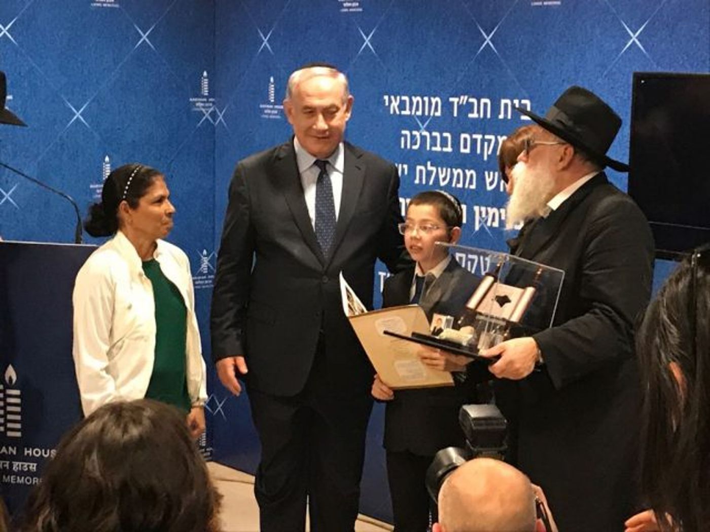 (קרדיט: בית חב"ד – מומבאי )