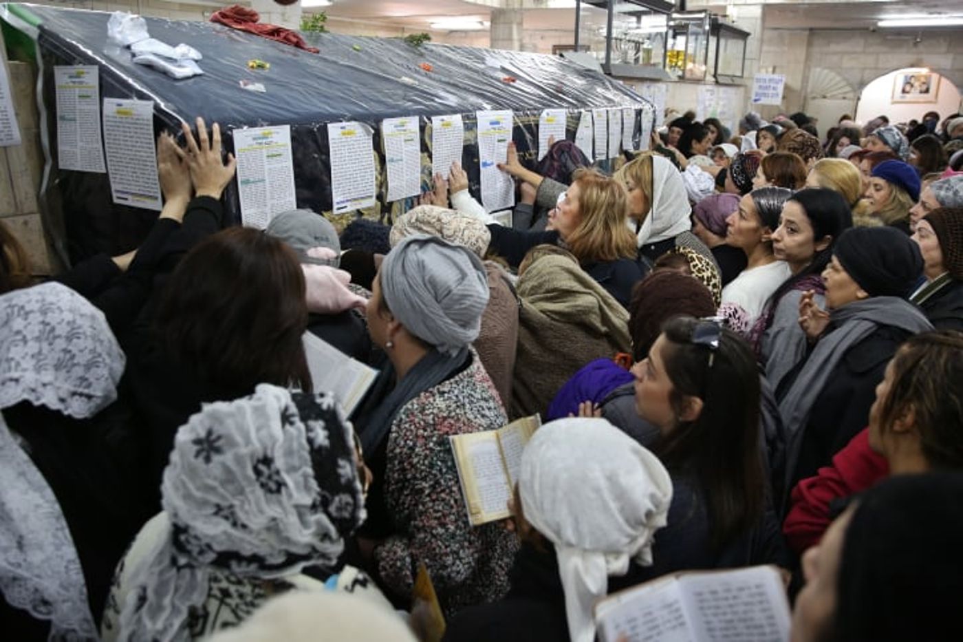 ההילולה החלה אך מתחם הבבא סאלי ללא כשרות