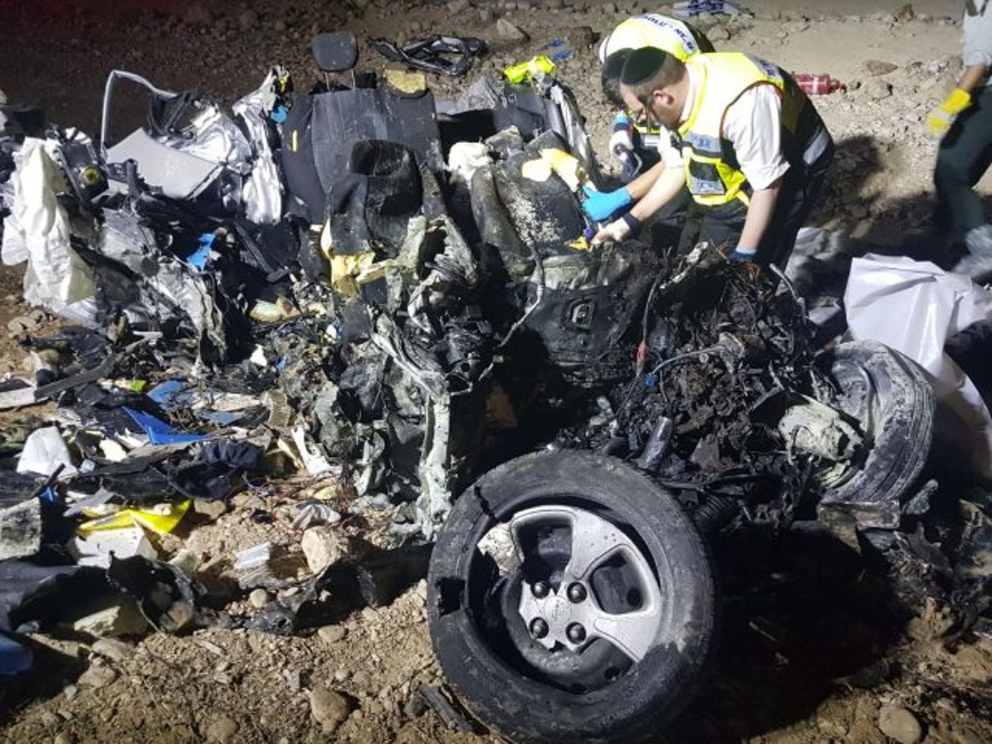 תאונת דרכים קטלנית: הרכב נמרח לתוך המשאית