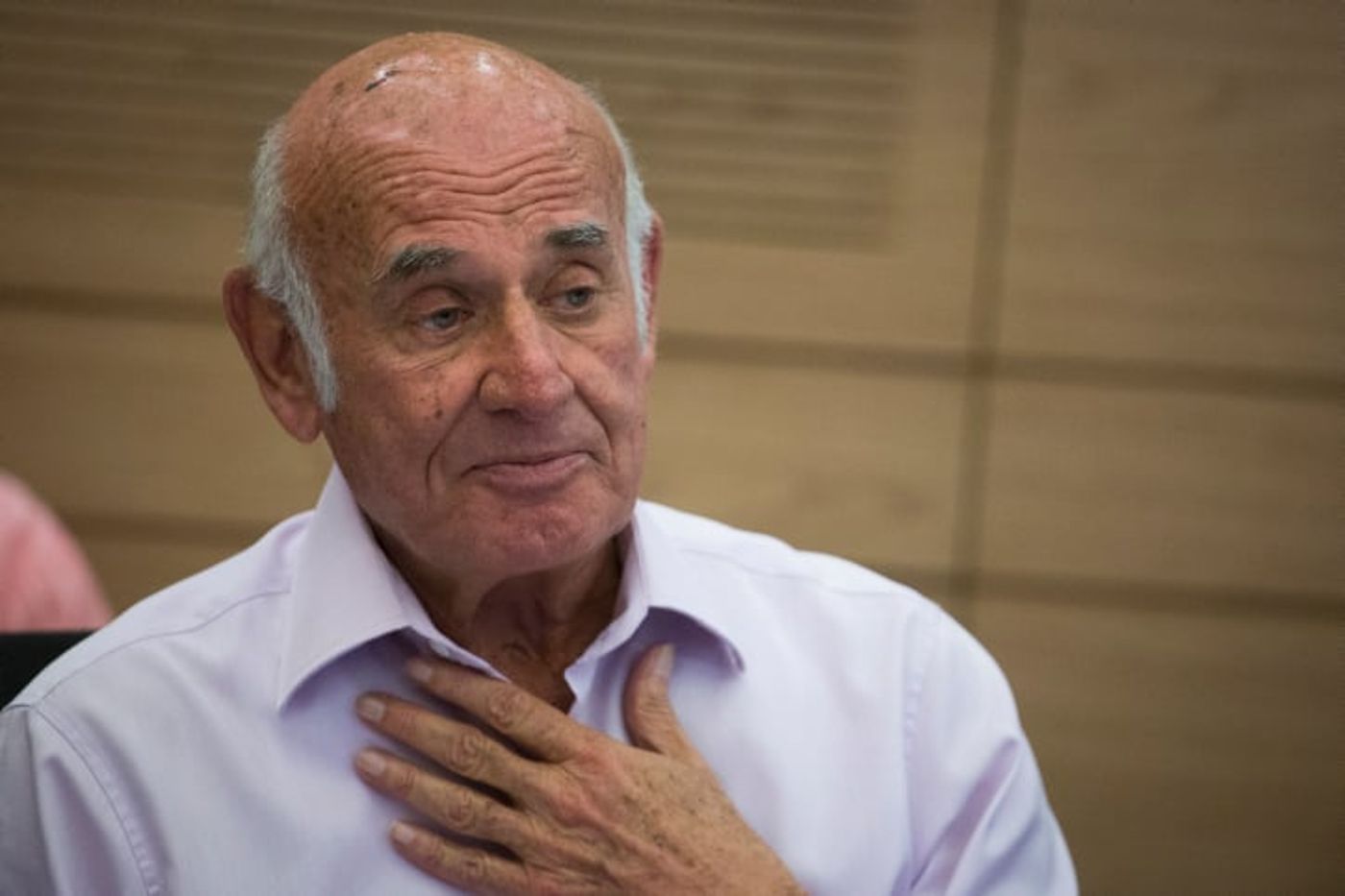 מביך: למה יעקב פרי באמת התפטר מהכנסת?