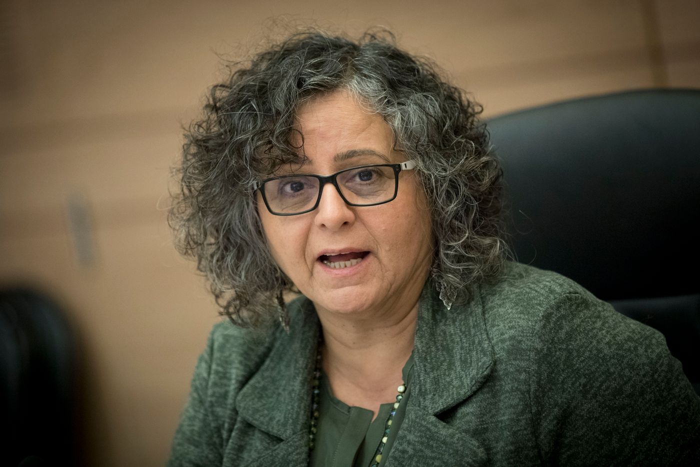 מכה אנושה לגנץ: הח"כית הערביה בהצהרה דרמטית