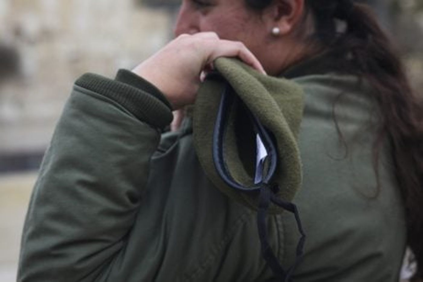 אל תעליבו חיילות למרות שהן טעו שהתגייסו