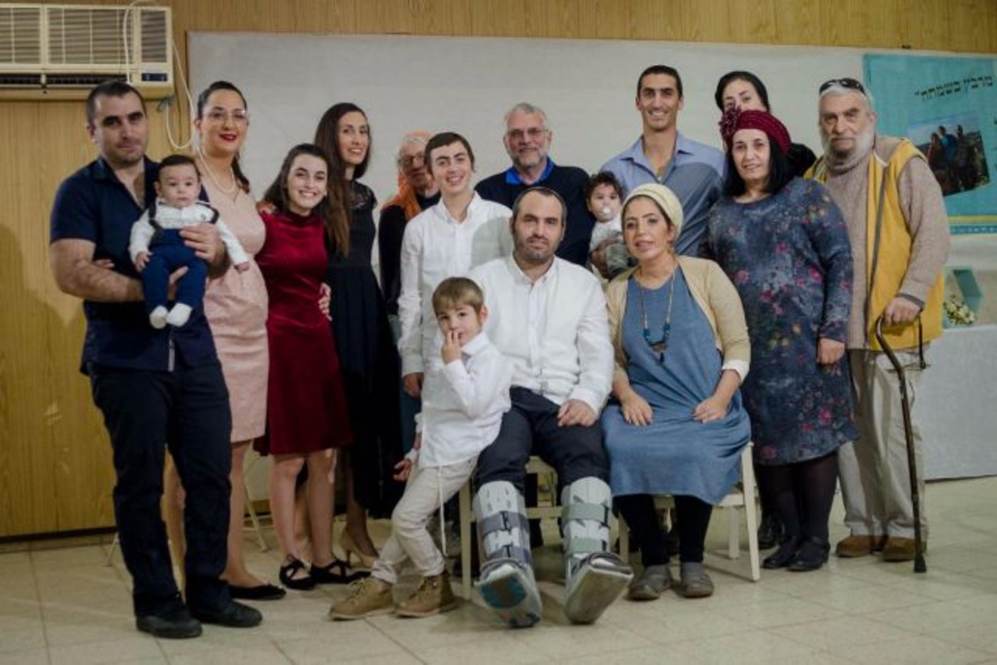חודש לאחר האסון: אחיה ליפניק חגג בר מצווה