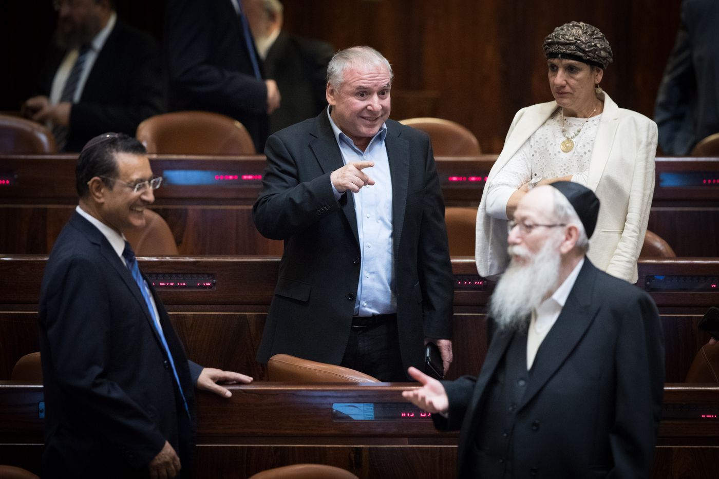 בקואליציה מאיימים: במידה "ואין תקציב- יש בחירות"