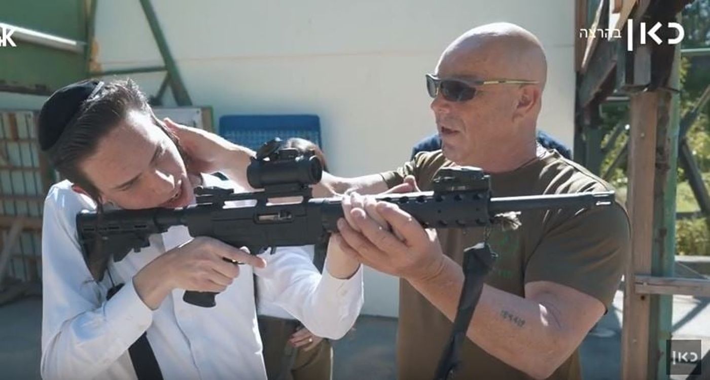 כאן ארגנו גדנ"ע למלך• צפו בפרק הראשון
