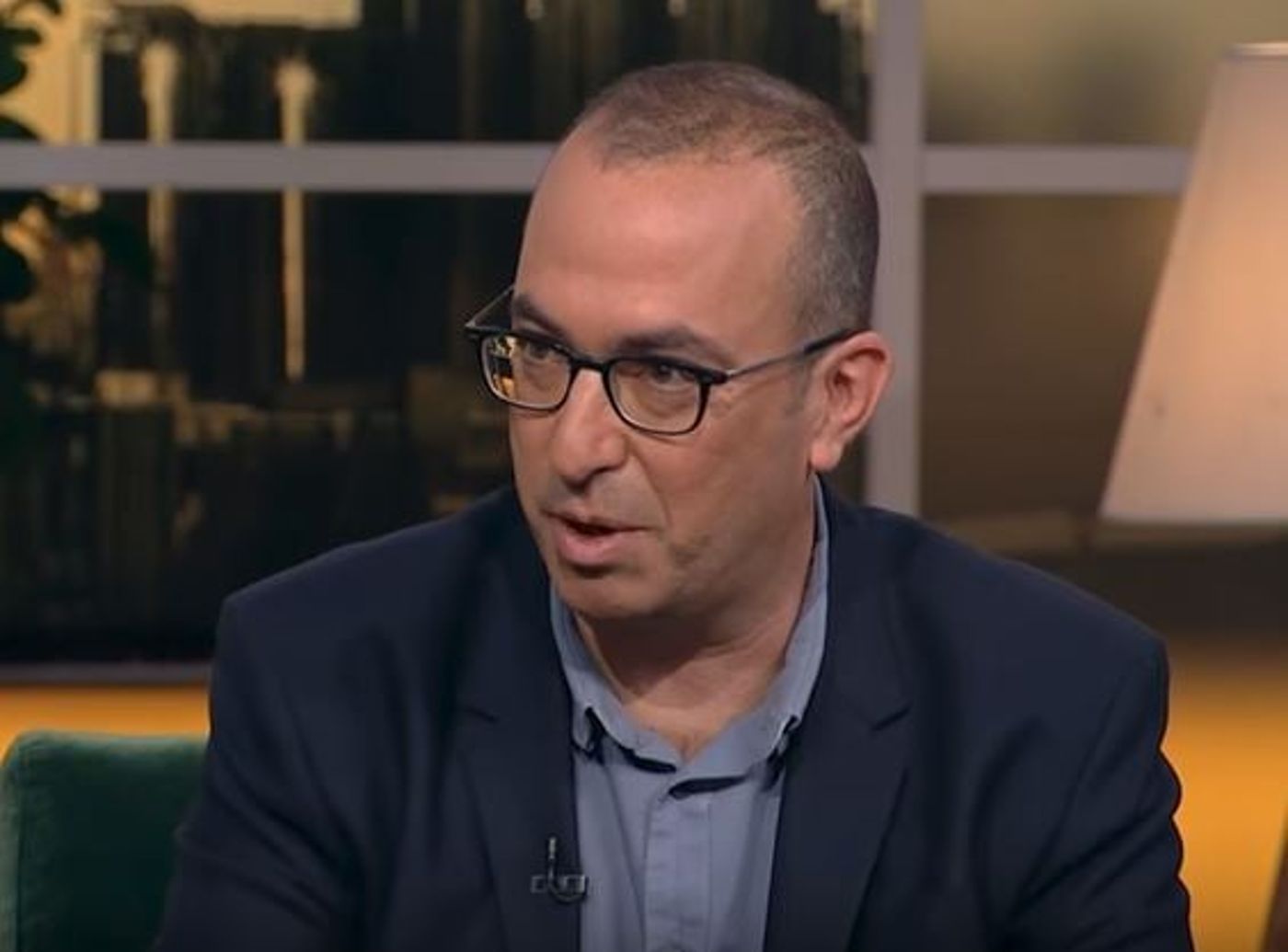 "למרות שאני הבן של, אני לא שייך למשפחת השמאל"