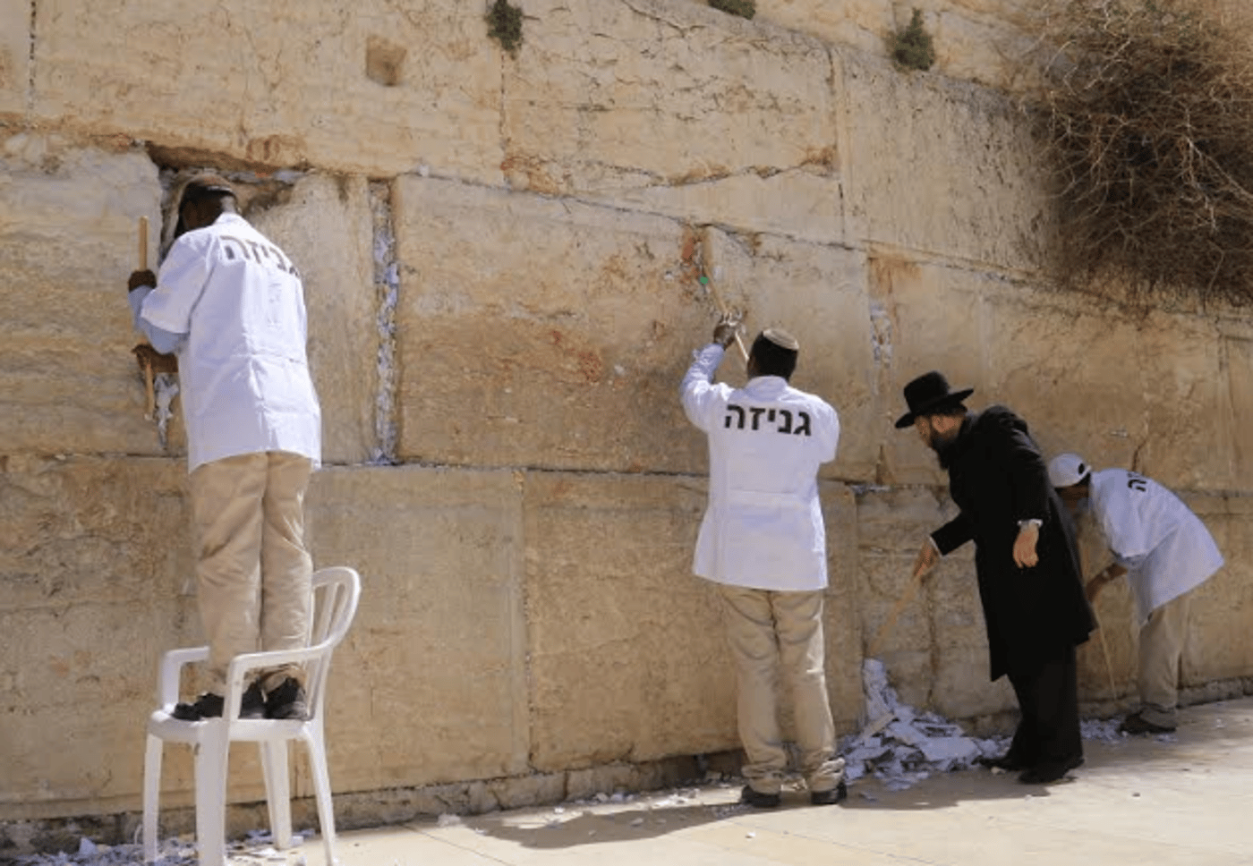 שמתם פתק בכותל? הוא כנראה כבר לא שם