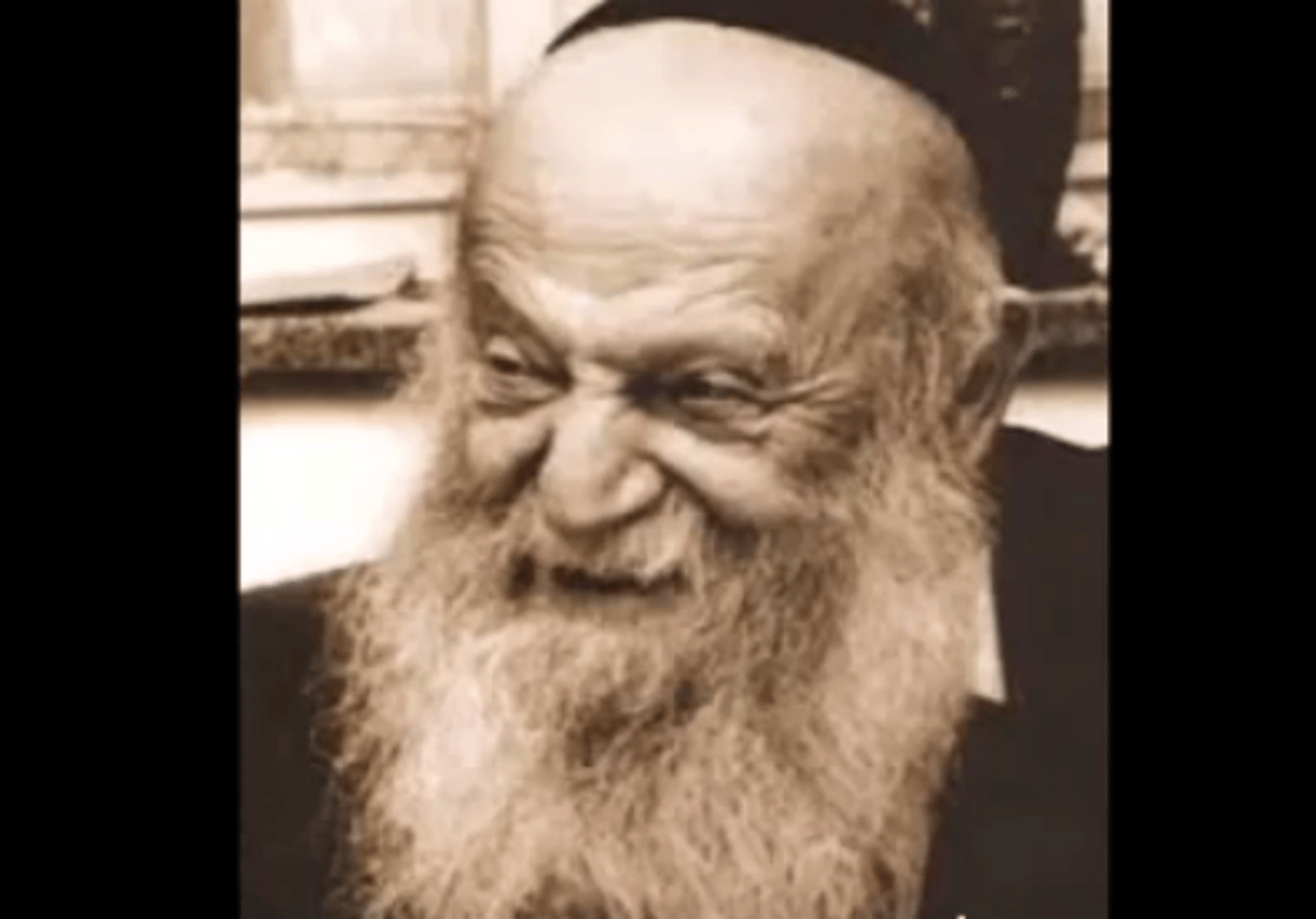 צפו: עדויות נדירות: 'הרצי"ה השתולל והעיף אותו מהבית'