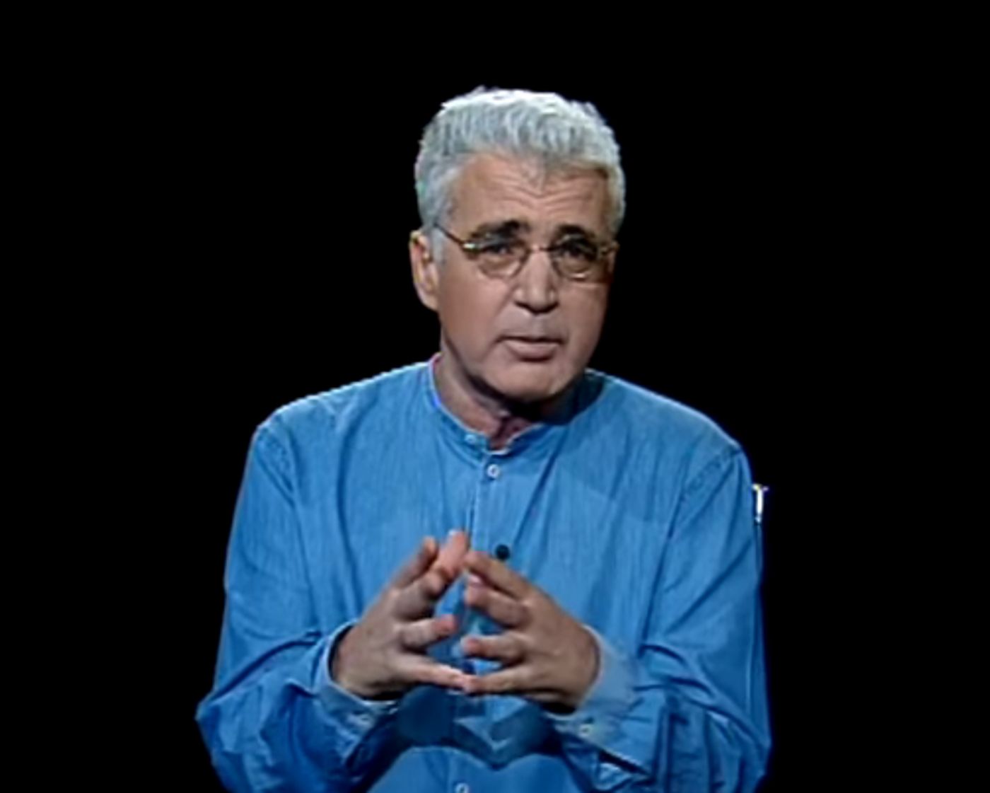 'מתבייש שאתה יהודי':סערה בעקבות פוסט של קובי מידן