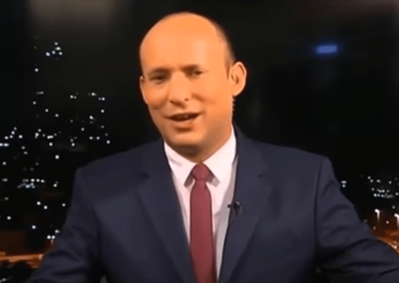 "תן לי לסיים משפט": בנט בראיון תוקפני ל-BBC. צפו