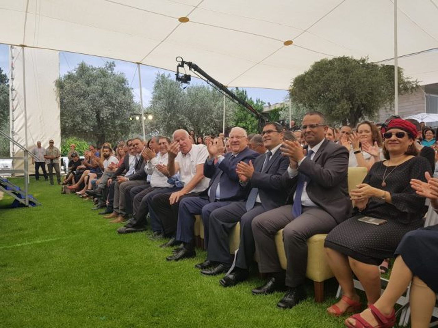 נשיא המדינה והשרים בטקס הענקת תעודות ההצטיינות