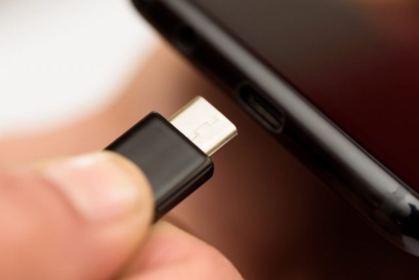 בקרוב באייפון? חיבור ה-USB C החדש
