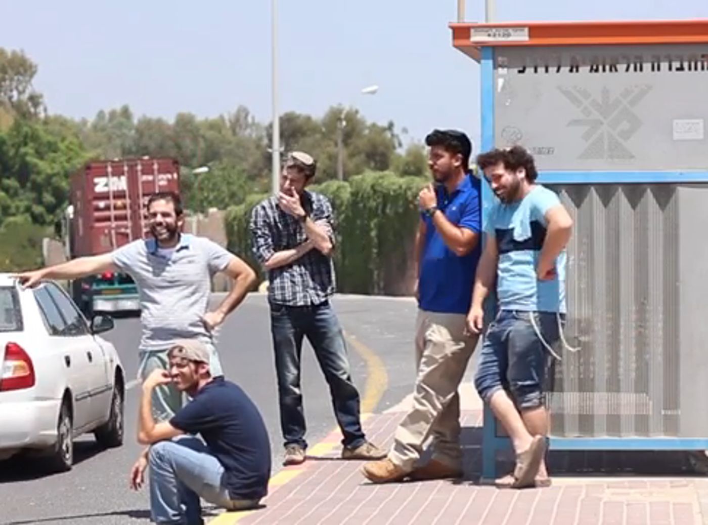 צפו בחדש של אנדרדוס: בגללה כיפות עפות