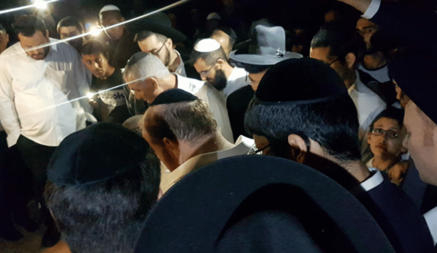 אלפים ליוו למנוחות את בתו של ראש הישיבה. תיעוד