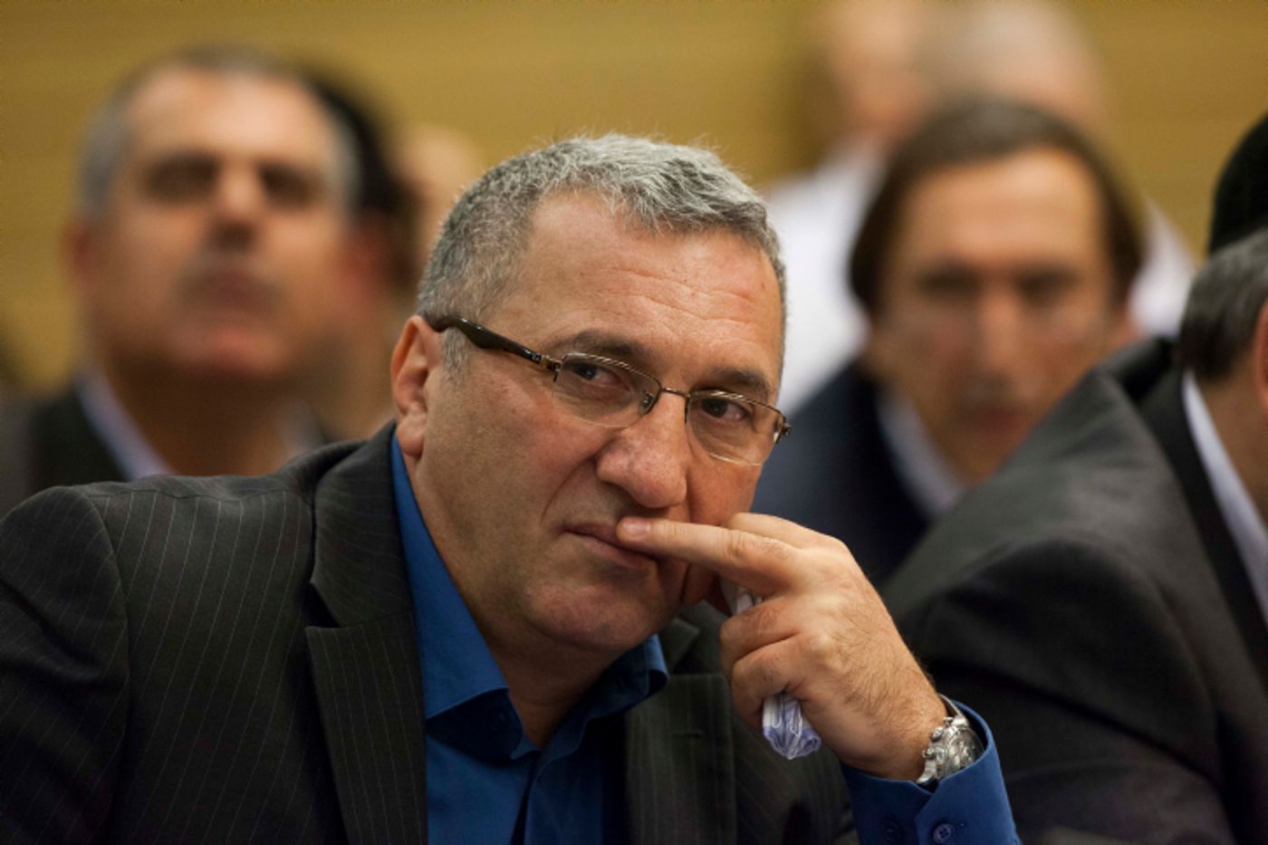 מבוכה בעבודה: המחליף של הרצוג אינו חבר מפלגה