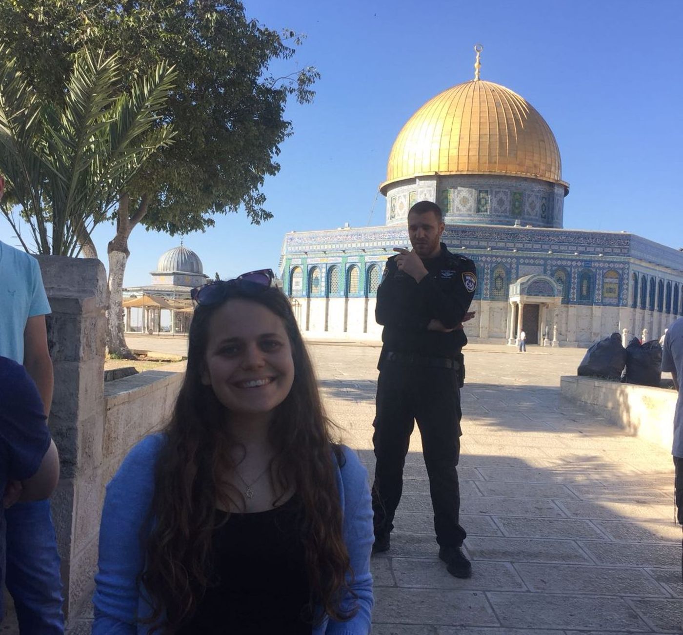היסטריה משטרתית • עדות מהמעצר הבוקר בהר הבית