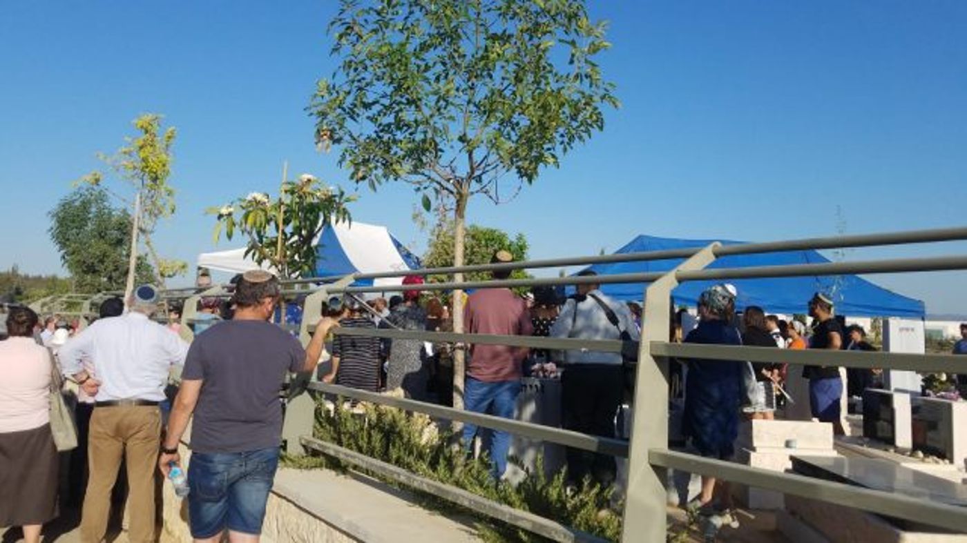 גלרייה: שנה לטבח משפחת סלומון בנווה צוף