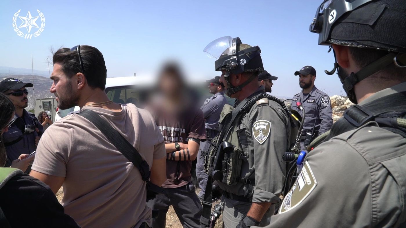 חרדים ונערי גבעות צריכים לשלב כוחות נגד המשטרה