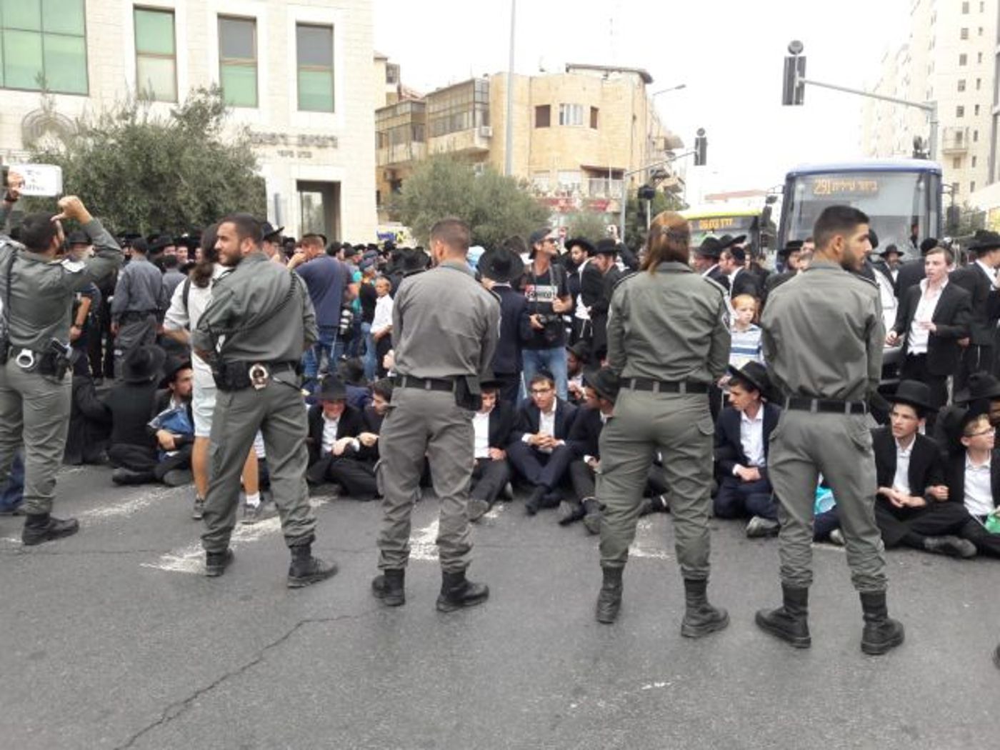 מחאת החרדים הקיצונים (קרדיט: דוברות המשטרה)