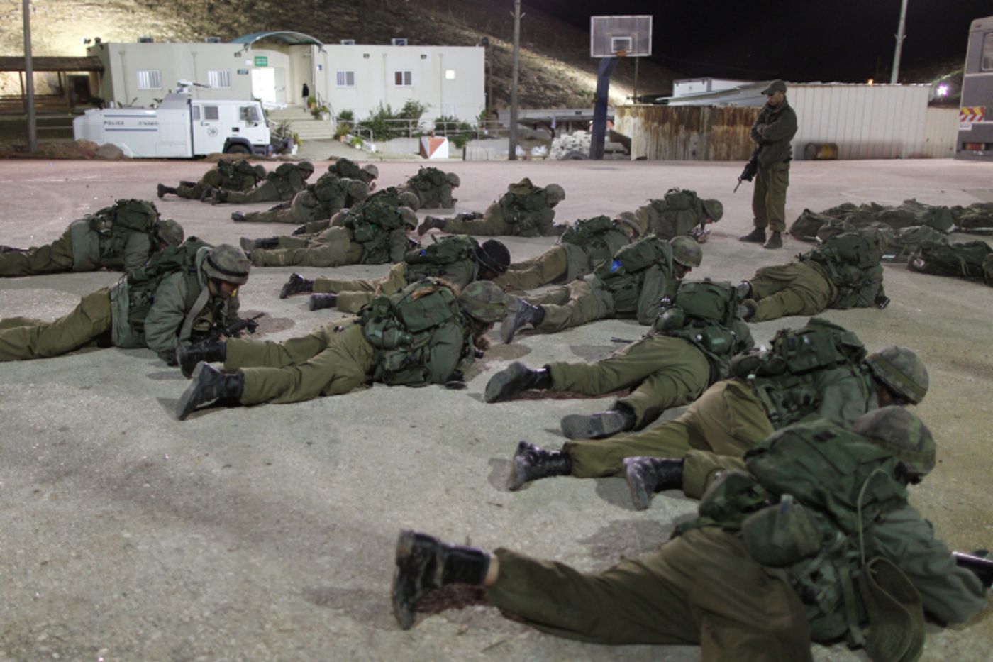 חיילים נכוו בידיים בגלל פקודה אסורה