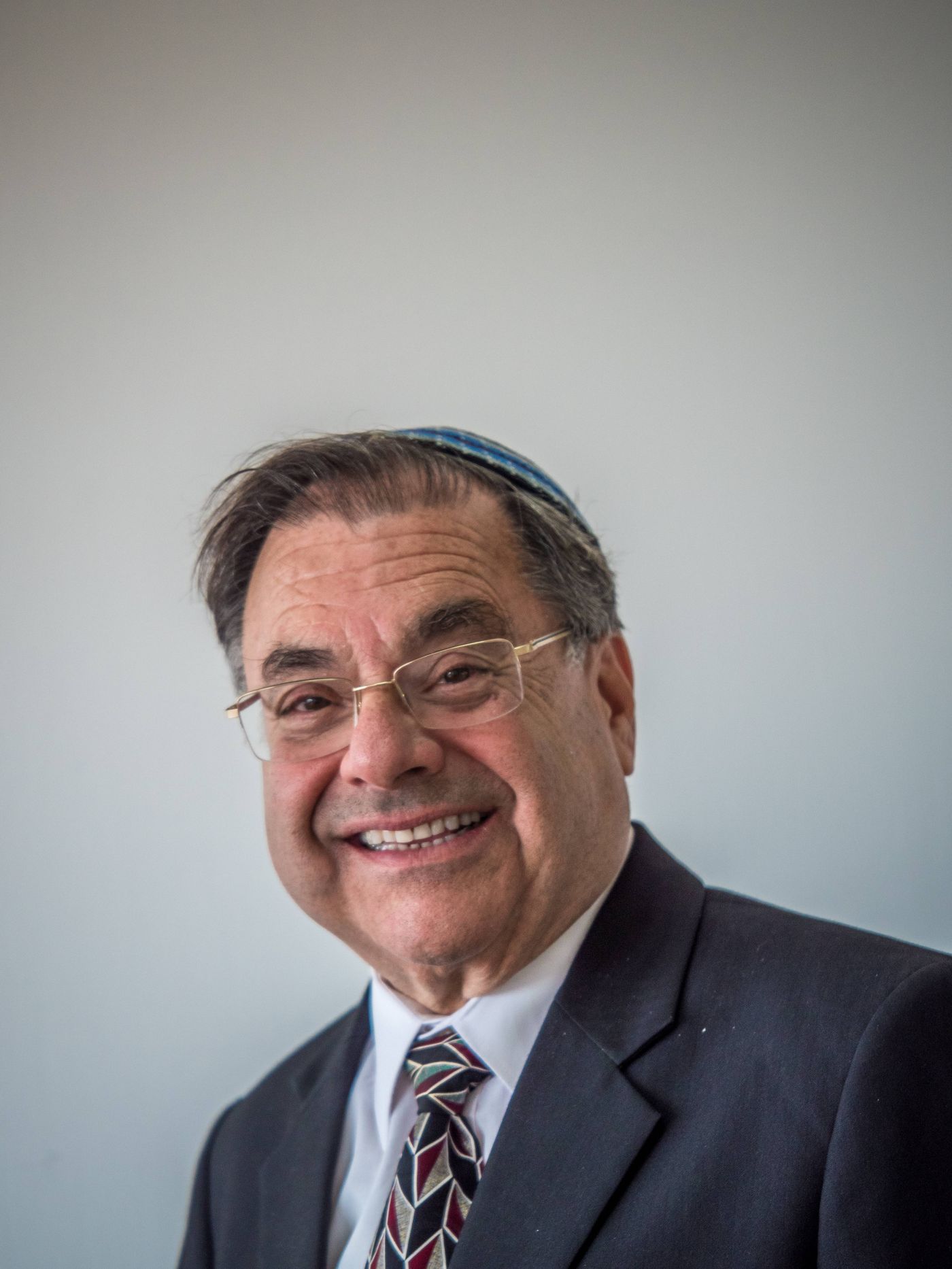 הרב ריסקין: "מקבל את התנצלותו של הרב אפרתי"