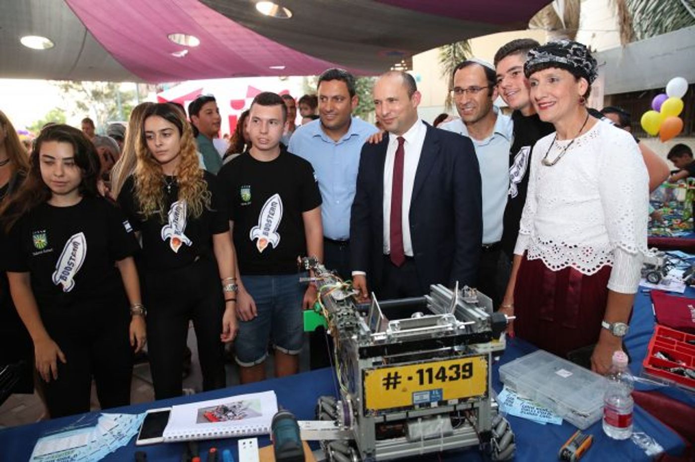 הטילים לקישוט בלבד. הח"כים בשדרות (קרדיט: עודד קרני)
