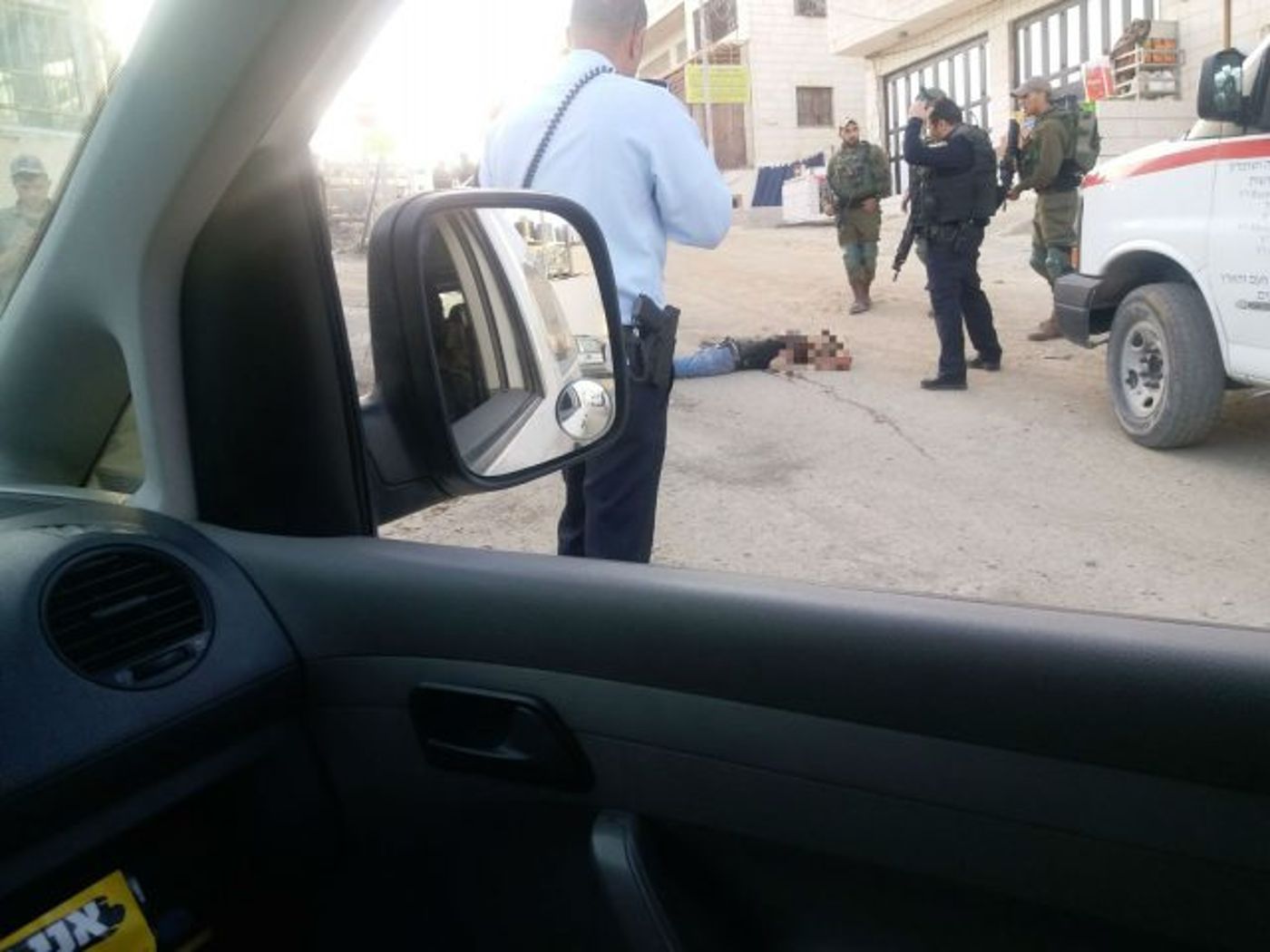 המחבל שלף סכין וניסה לדקור חיילים; אין נפגעים