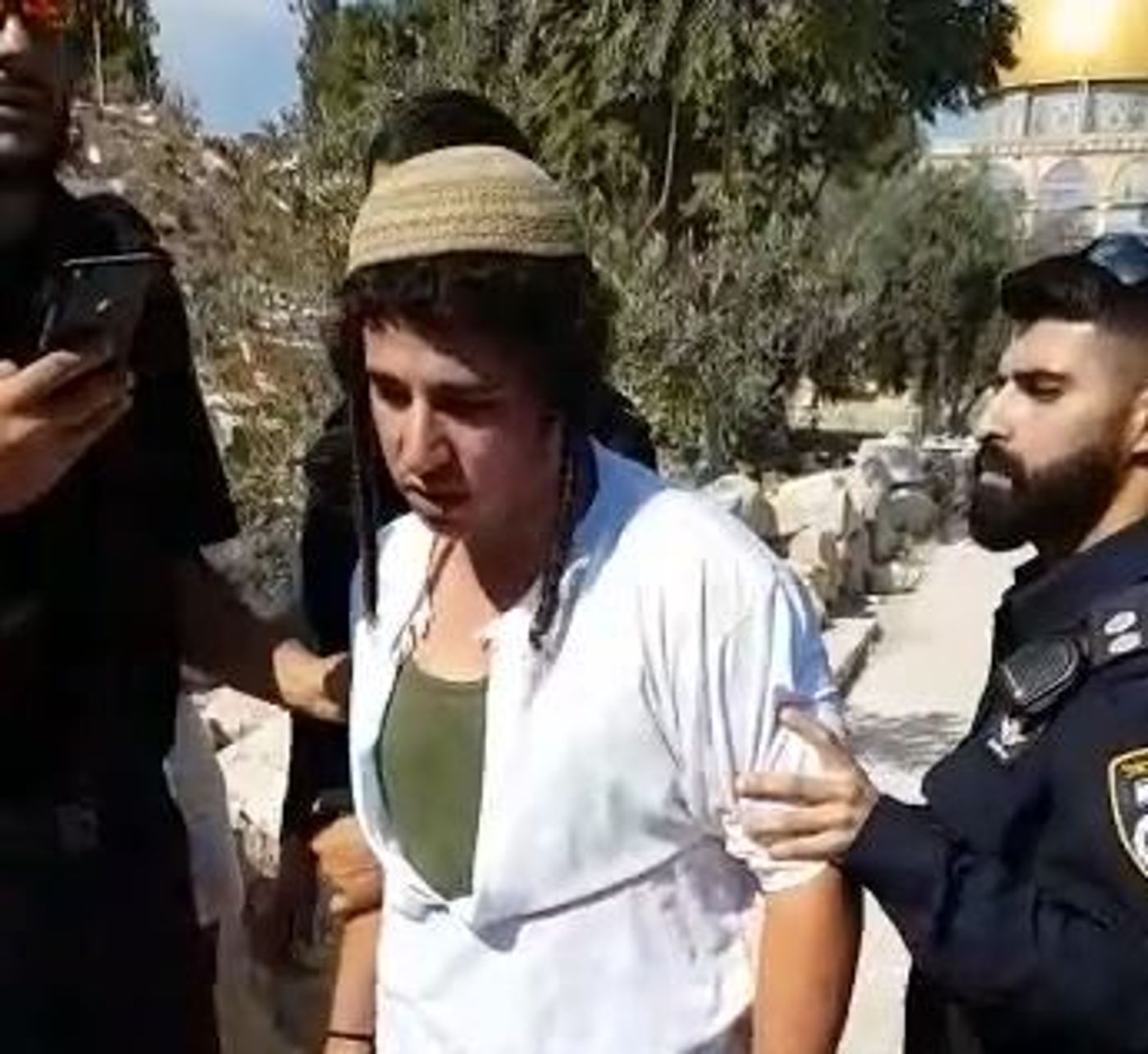 צעיר קרא "שמע ישראל" ונעצר בהר הבית
