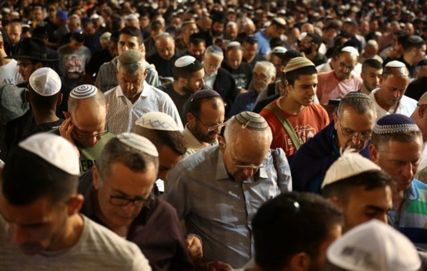 גלריית ענק: עשרות אלפים באירוע הסליחות בכותל
