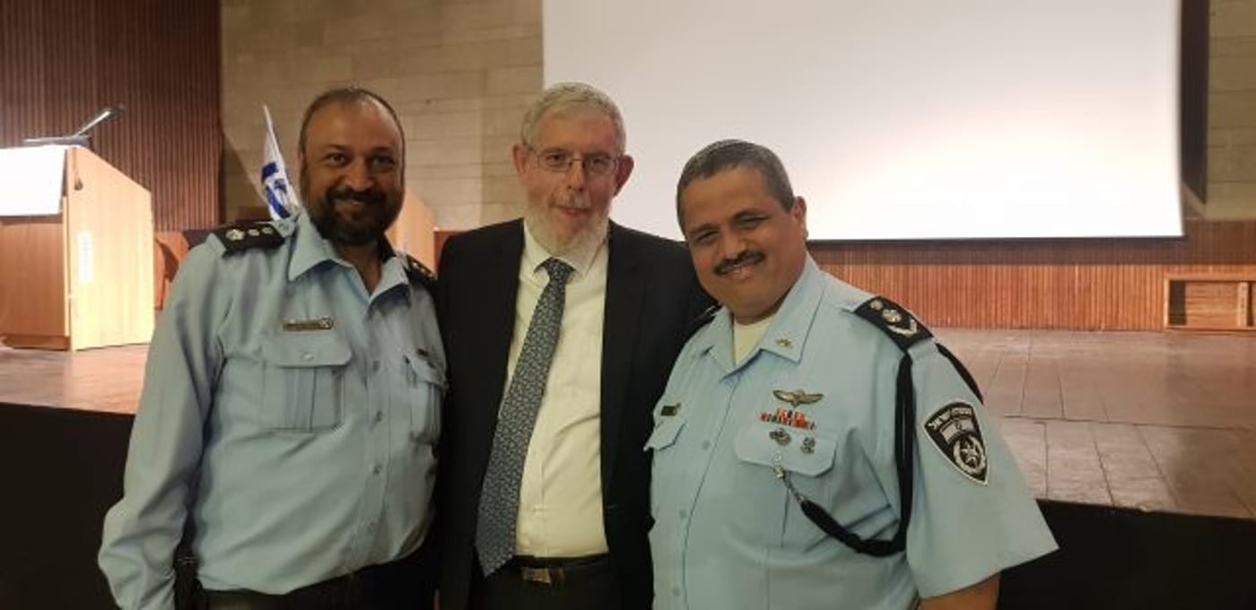 גלריה: ליל הושענא רבה במכללת 'הרצוג'. צפו