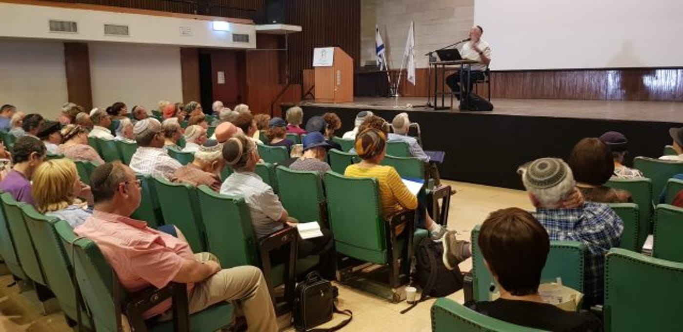 לראשונה: תכנית לימוד תורה משותף לזוגות