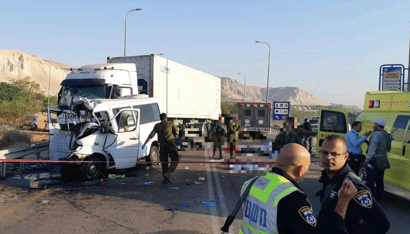 שישה הרוגים בתאונה קשה בכביש 90