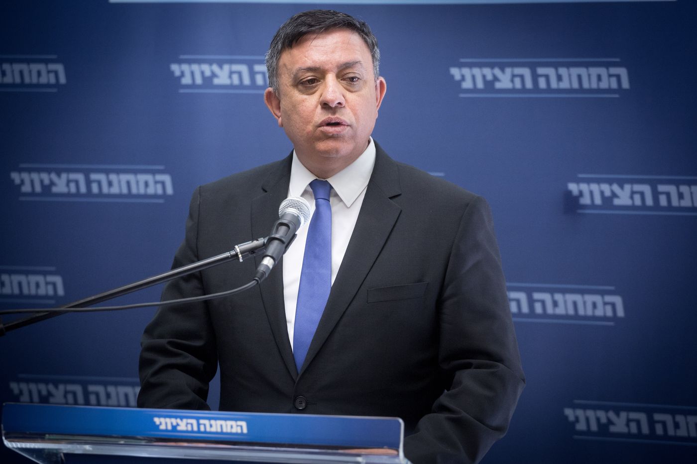 גבאי:"קואליציית הסביבונים שנתניהו מסובב"