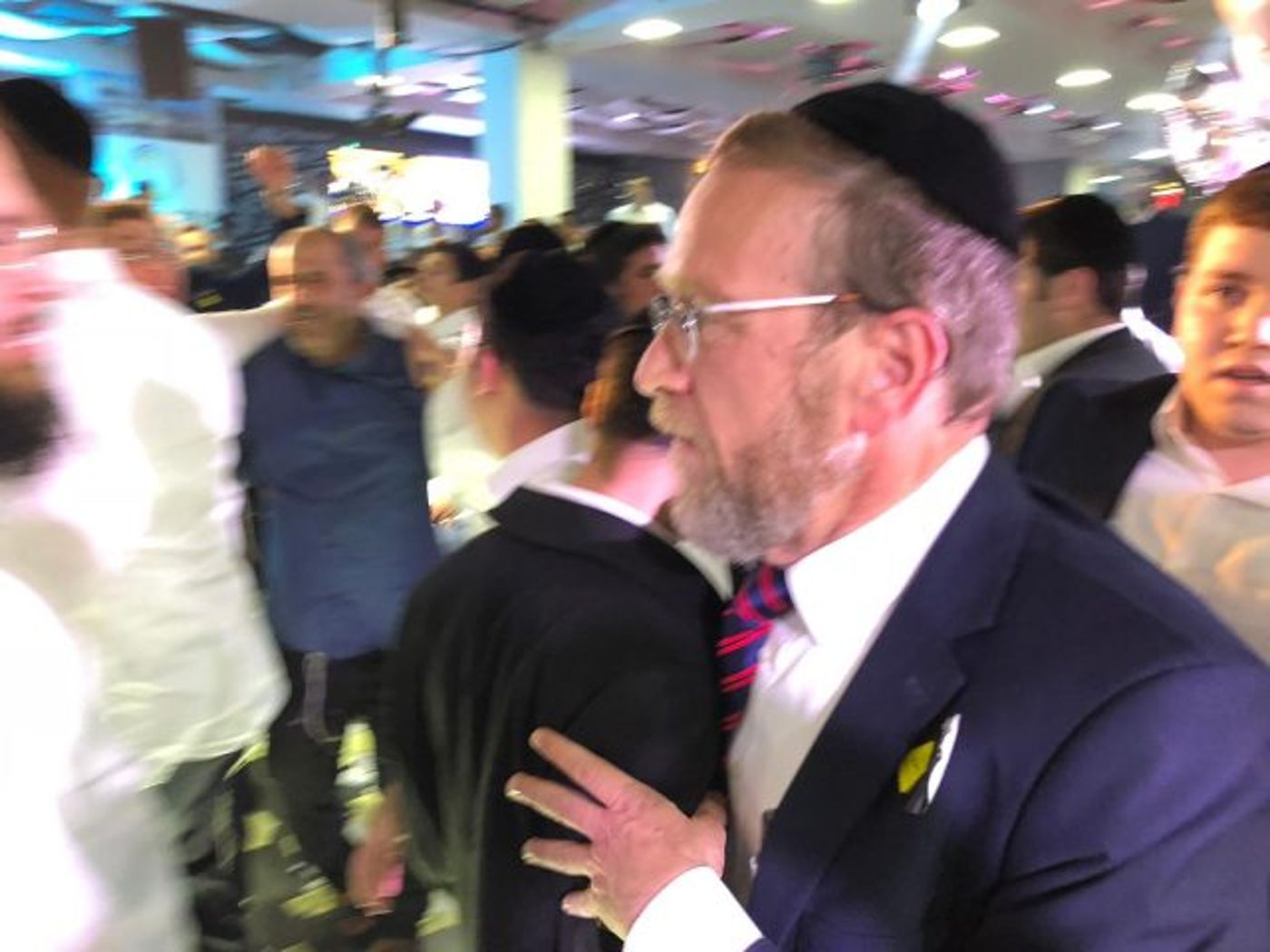 צפו: חגיגות הניצחון של פעילי משה ליאון