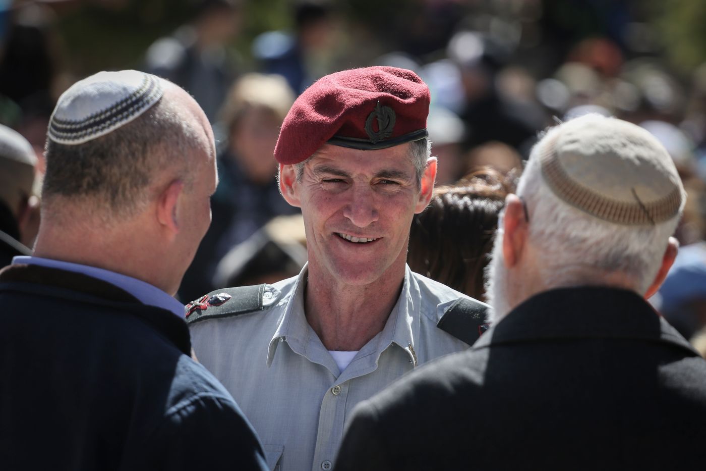 רגע לפני הפרישה: איזנקוט ערך שיחת הבהרה לגולן